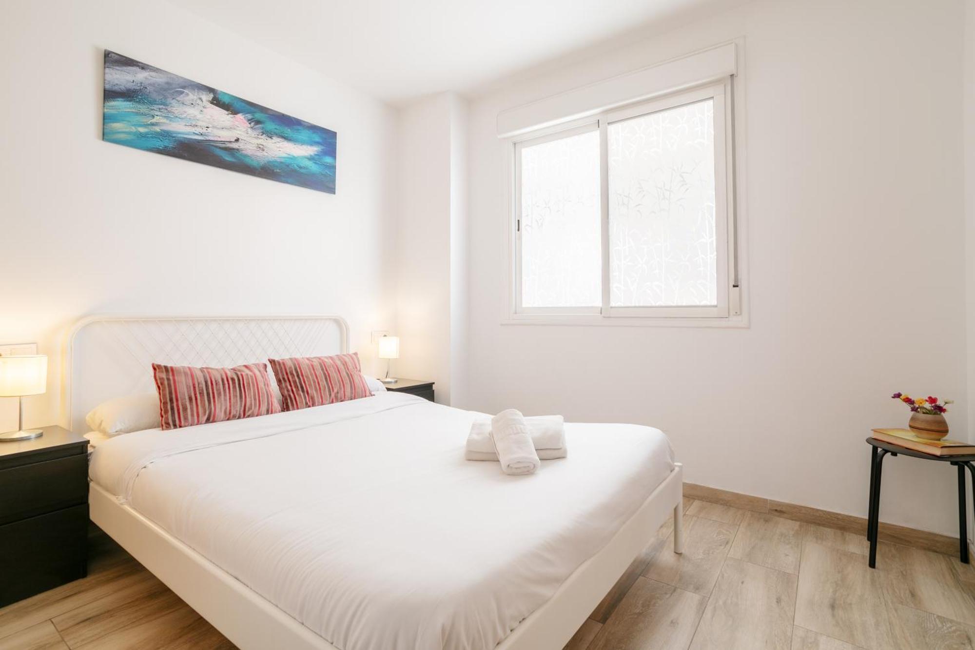 Apartamentos San Leandro, Centro Alicante Exterior foto